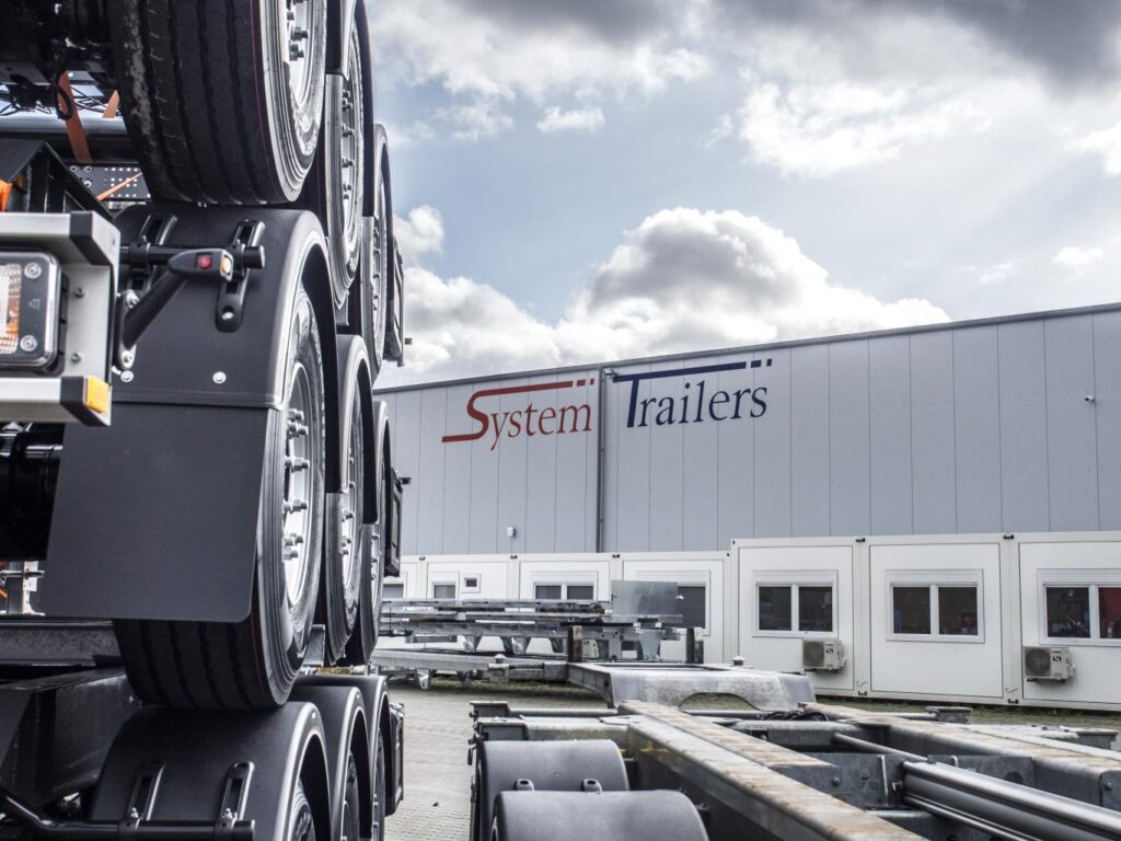 Voertuigbouw bij System Trailers in Twist